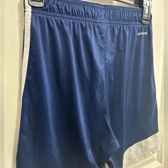 GUC Adidas youth size small. Boys 9-10 Aeroready navy and white athletic shorts - Picture 5 of 9